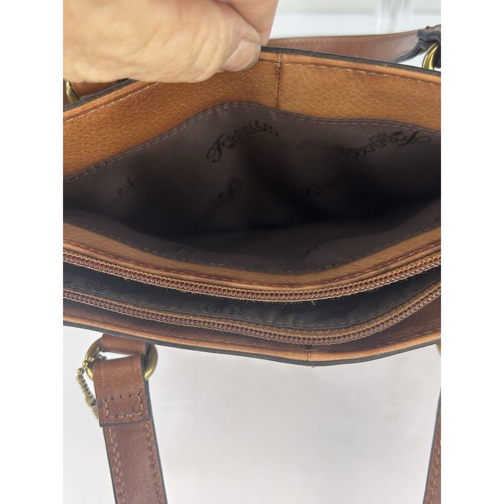 VTG Fossil Patchwork Shoulder Bag Suede Leather Tapestry Boho Key Charm Bag Y2k - Picture 7 of 10